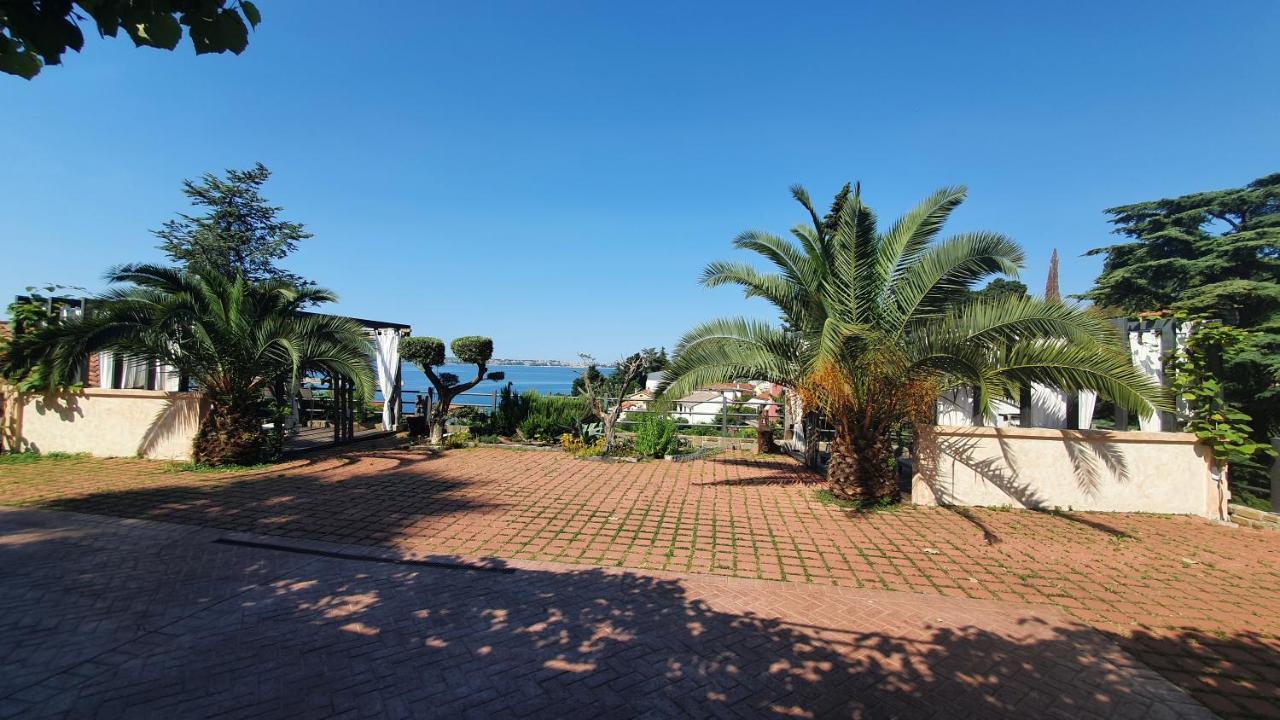 Studio-Apartments Monfort Portoroz Exterior photo